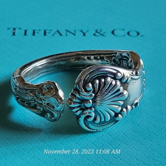 1880 Tiffany & Company English King Pattern Spoon Ring in Sterling Silver #15 - Picture 2 of 15